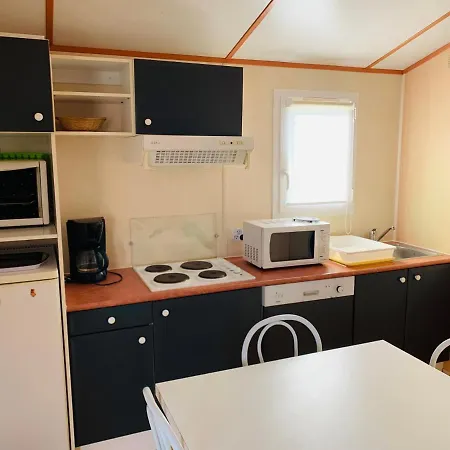 Camping Le Pre * Montaigut-le-Blanc (Puy-de-Dome)