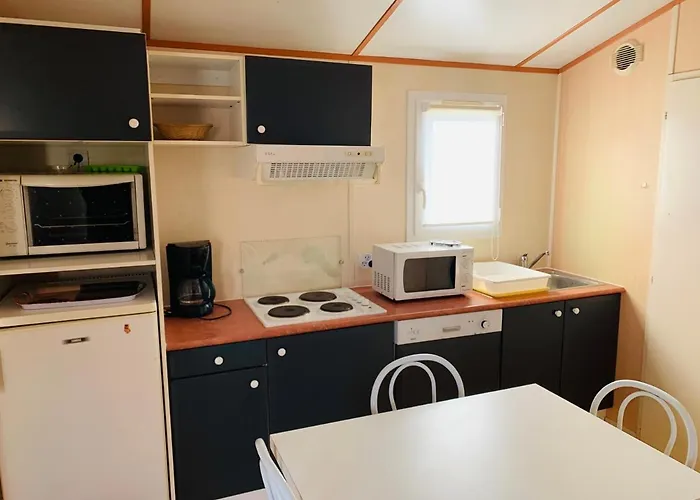 Camping Le Pre * Montaigut-le-Blanc (Puy-de-Dome)