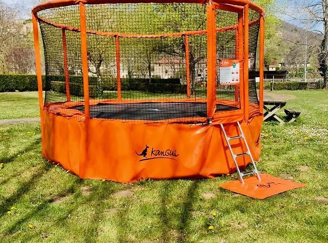 Camping Le Pre Montaigut-le-Blanc (Puy-de-Dome)